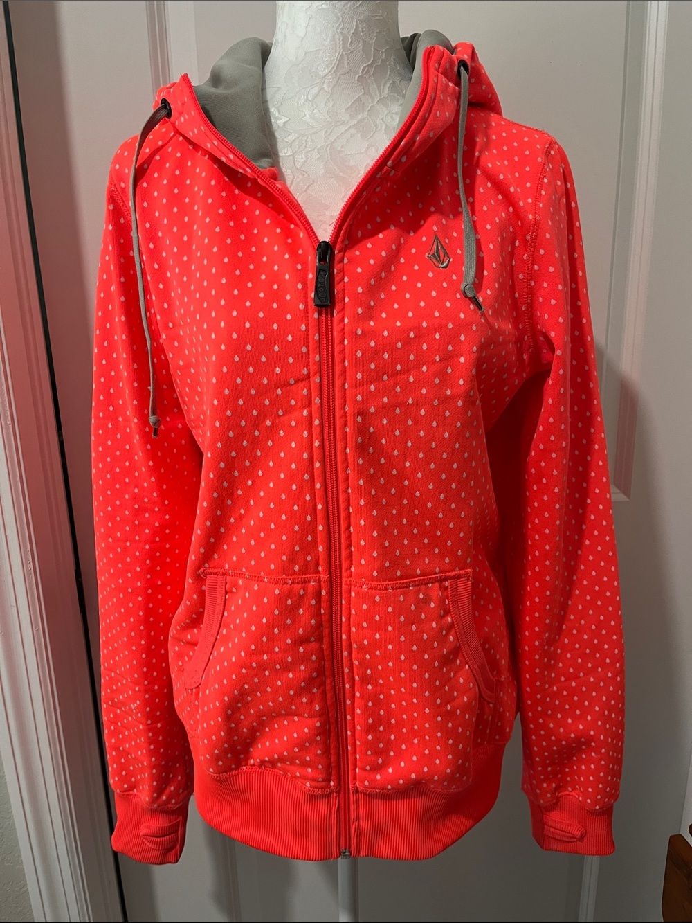 Volcom Neon Coral Polka Dot Zip Hoodie Let it Storm SZ M 12